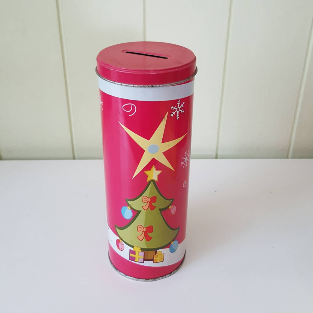 ของสะสม กล่องสังกะสี กล่องโลหะ Tin Box กระปุกออมสิน - ของมือสอง