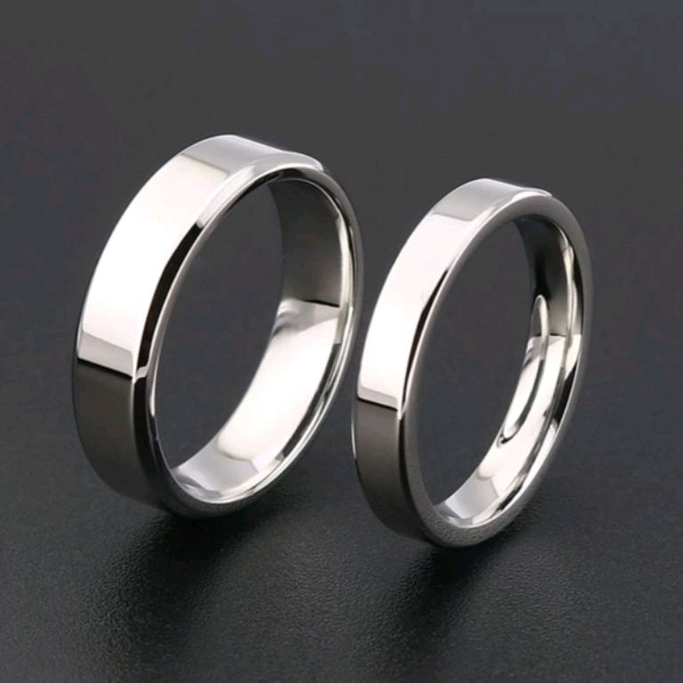 แหวนเกลี้ยง4มิล สแตนเลส316L  ราคาถูก ใส่อาบน้ำเล่นกีฬาได้ ไม่ลอกไม่ดำ แหวนเลสทองคำขาว สีเงิน