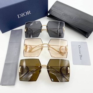 CHRISTIAN DIOR CD 30 MONTAIGNE SU OVERSIZED SUNGLASSES แว่นตากันแดดแบรนด์คริสเตียนดิออร์