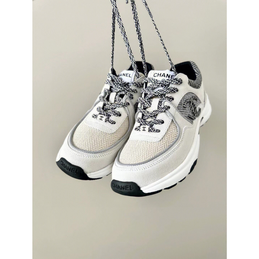 พรี​ ราคา5500 Chanel รองเท้าวิ่ง รองเท้ากีฬา size35-39