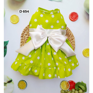 Pet clothes -Doggydolly  เสื้อผ้าแฟชั่น น้องหมาน้องแมว ชุดกระโปรงแขนกุด ลายจุด สีเขียวมะนาว   D654  ขนาด1-9โล