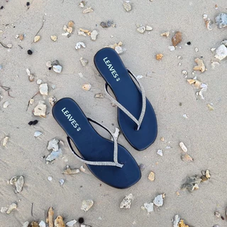 LEAVESSHOES รองเท้าแฟชั่นผู้หญิง แตะสวมพื้นนุ่ม รุ่น หนีบเพชร WINTER สีนู้ด ขาว ดำ นู้ดชมพู บลอนด์ ไซส์ 36-44