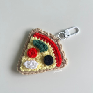 Pizza keychain🍕🧀พวงกุญแจพิซซ่าไหมพรม🧶พร้อมส่ง📍