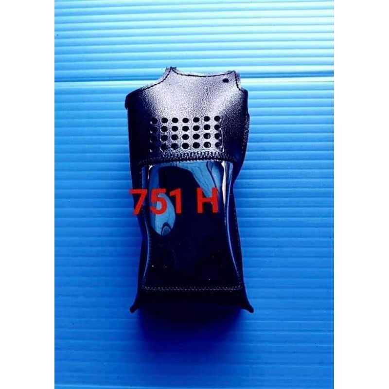 ซองหนังวิทยุรุ่น751H