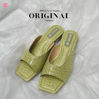 MiniB "ORIGINAL" #mnb026 - รองเท้าแตะเก็บทรงเท้า ลายปั๊ม (สีเขียวอ่อน)
