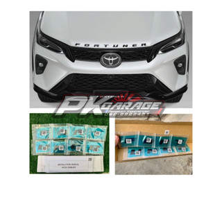โลโก้ Fortuner ฝากระโปรงรถยนต์ (สีดำเงา) สินค้าแท้ใหม่100% ร้านค้าจัดส่งไว