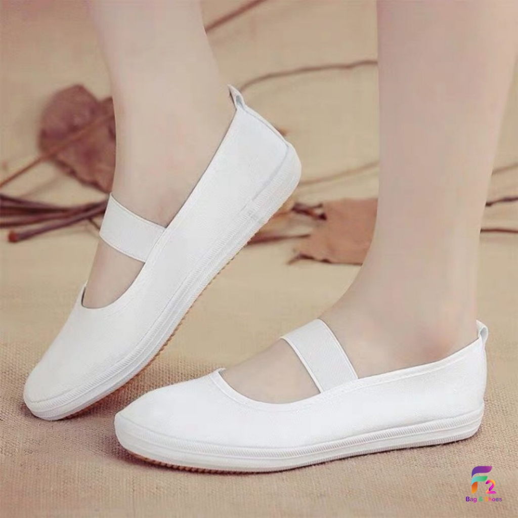 F2 พร้อมส่ง รองเท้าพยาบาล สายคาดยางยืด สีขาวล้วน