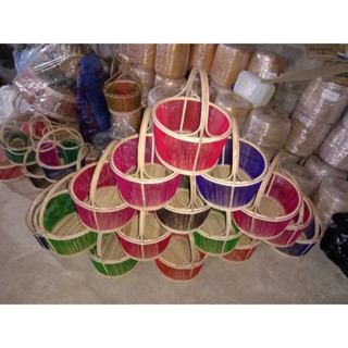 โครงตะกร้าพร้อมเส้นหวาย
