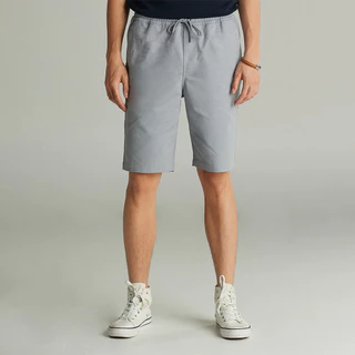 Mc JEANS (แม็คยีนส์) กางเกงขาสั้น กางเกงขาสั้นผู้ชาย Short Pants MCJZ059 มีให้เลือก 10 สี