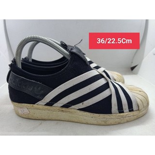 Adidas Size 36 ยาว 22.5 รองเท้ามือสอง ผู้หญิง ผู้ชาย ผ้าใบ แฟชั่น ทำงาน ลำลอง เดิน  เที่ยว วิ่ง ออกกำลังกาย