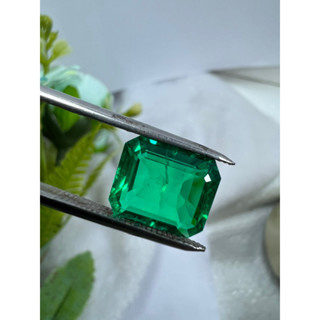 Columbian emerald 9.80x10.80 mm Biron emerald weightb4.30 carats