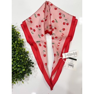 ผ้าสารพัดประโยชน์ลายน่ารักมากก 🍒🍒🍒Signature Heart Cherry Print Silk Diamond Scarf