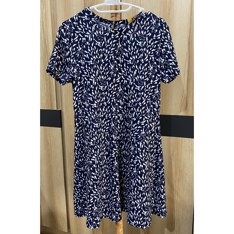 Lefties ชุดเดรส กระโปรง ลายน้ำเงิน ไซส์ XL