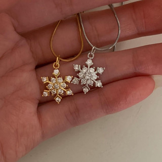 HER OBJECTIVE_HER SNOWFLAKE PENDANT NECKLACE