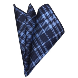 ผ้าเช็ดหน้า ( Pocket Square ) สีฟ้าใส่กระเป๋าสูท  เนื้อผ้าหนาแน่นและละเอียดมาก ไม่เป็นเม็ดไม่เป็นขุย ขนาด 22 X 22 cm