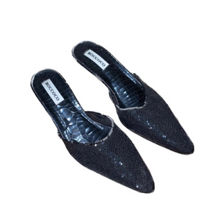 รองเท้า Roccoco Mid-Low Heels in Black ไซส์ 37