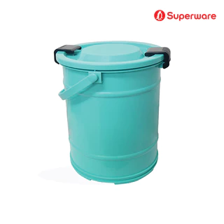 Srithai Superware ถังใส่น้ำพลาสติก ถังน้ำพลาสติกมีหูหิ้ว ทรงกลม พร้อมฝาล๊อค ขนาด 15.5 ลิตร (4 แกลลอน) รุ่น M-73