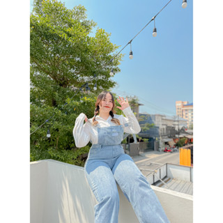 เอี๊ยมยีนส์กางเกงขายาวสาวอวบ B-Bear Overall 2xl-5xl โค้ด 𝟔𝟗𝟗𝐁𝐏𝐒𝐎𝐃 ลด 20% เมื่อช็อปขั้นต่ำ 699 บาท ลดสูงสุด 300 บาท