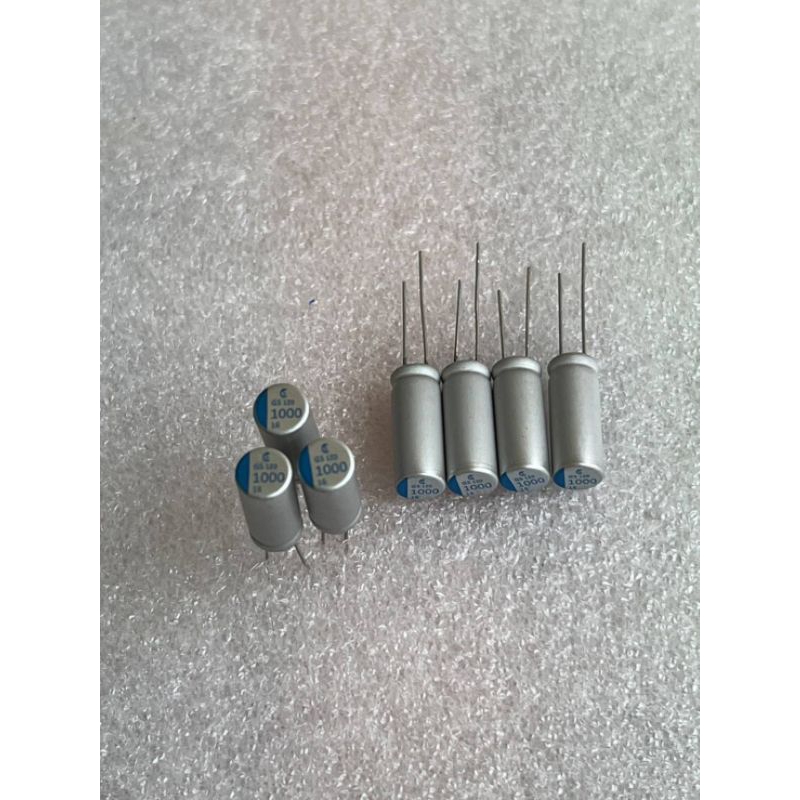 คาปาซิเตอร์ 1000UF 16V  1000UF 16V ขนาด8x20mm. 1000UF 16V 1000UF 16V ตัวสีเงินแถบสีฟ้าสีค้าใหม่ของดี