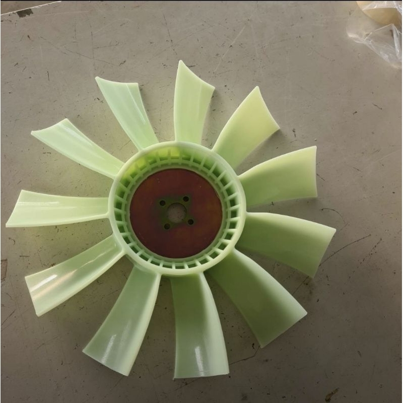 ใบพัดลม เครื่อง 3TNV76 3TNV88 3D84 ยันม่าร์ แบบเป่าออก นอกเครื่อง แบบ 10 ก้าน ขนาด 35cm