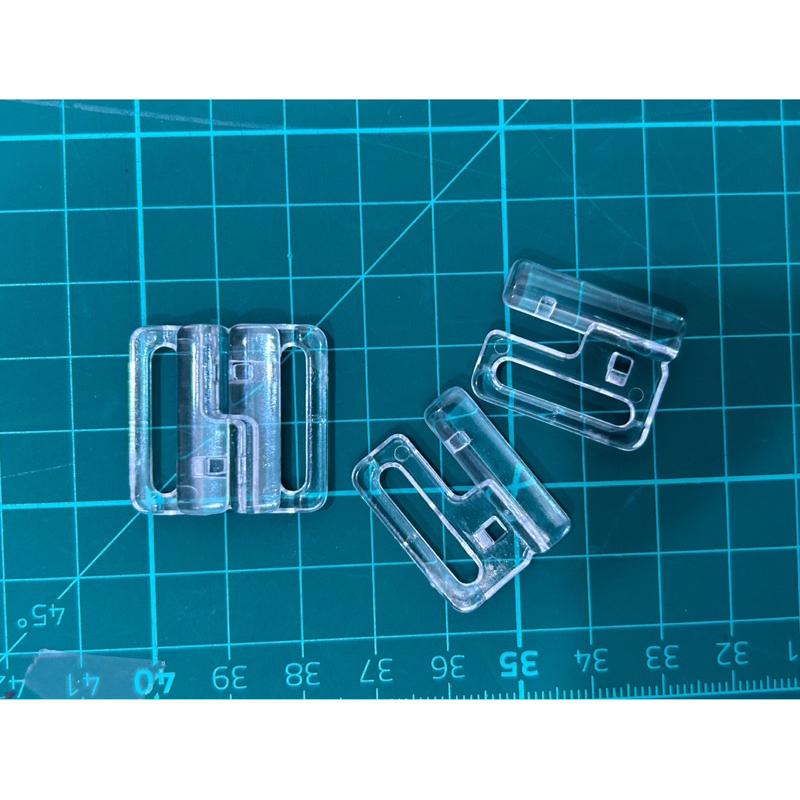 MM02073 คลิปใส 20mm.พลาสติก สำหรับชุด​ว่าย​น้ำ ชุดชั้นใน ชุดแฟชั่นอื่นๆ 1 ชิ้น ขนาด 20 มิล.