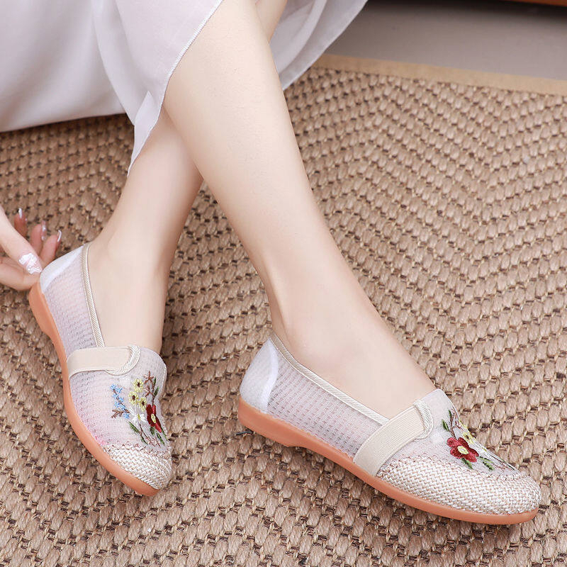 รองเท้าปักดอกไม้ รองเท้าส้นแบนวินเทจ ปักดอกไม้รอบรองเท้า นิ้วเท้า รองเท้าไม่มีส้น รองเท้า นักบัลเล่ต์ น่ารักมาก สวยสบาย