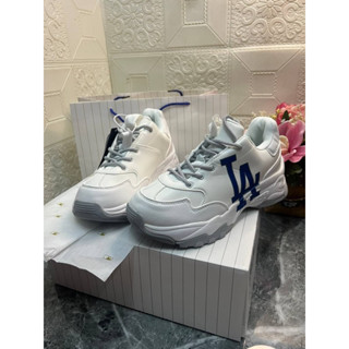 รองเท้า ผ้าใบ พร้อมส่ง size 36 ถึง 44 พร้อมกล่อง ถุงกระดาษ