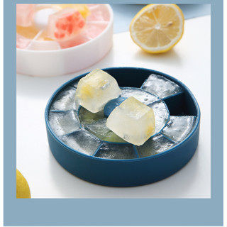 Silicone ice tray แม่พิมพ์น้ำแข็ง แบบโดนัทมีฝาปิด 12x12x3 cm สีเหลือง ST210706-3Y