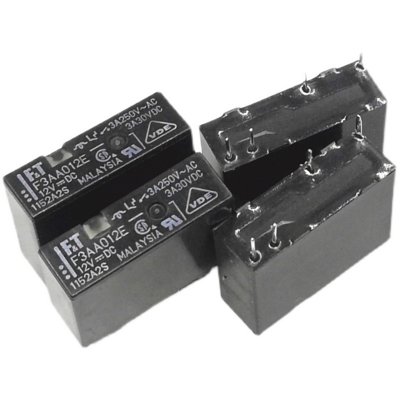 Relay 12 Vdc  F3AA012 E