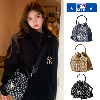 (จัดส่งตลอด 24 ชม)กระเป๋า MLB แท้ กระเป๋าทรงถัง ผ้าใบ ปรับสายได้ NY UNISEX CURVED CAPNY NEW YORK YANKEE JACQUARD