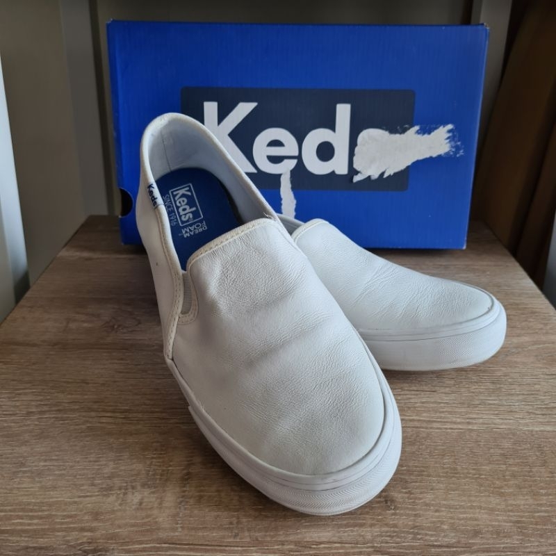 [มือสอง] Keds รองเท้าหนังขาว แบบสวม Slip-on