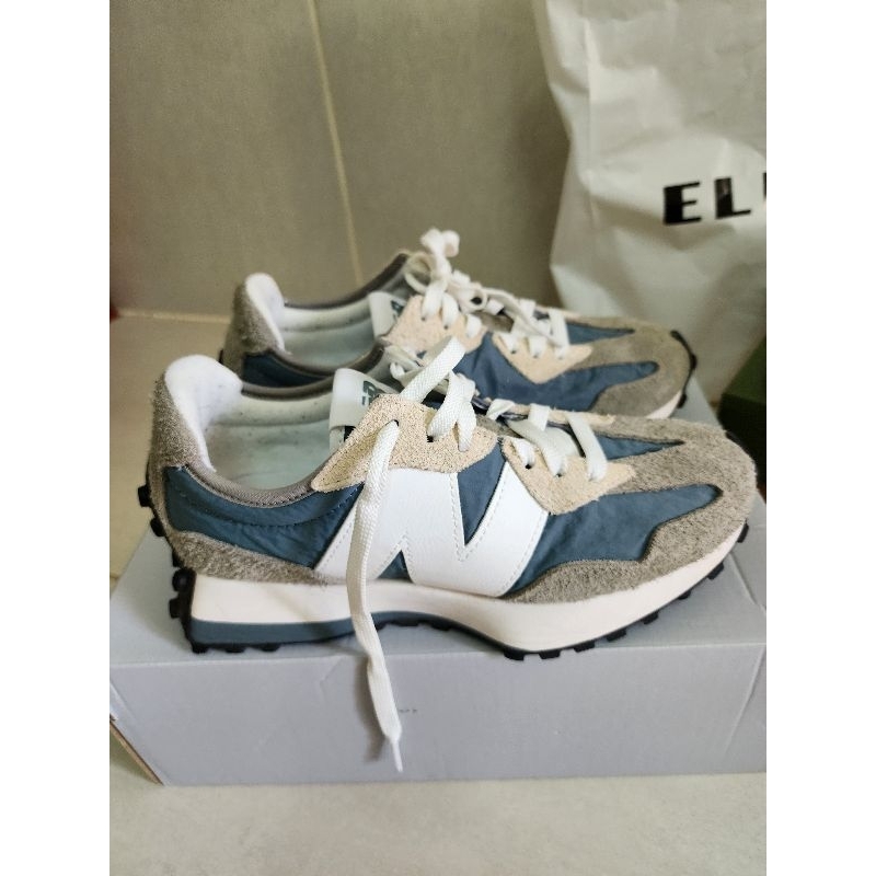 New balance327 จากshop japan