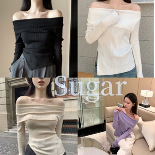 Sugar 🌈พร้อมส่ง🌈เสื้อเปิดไหล่แขนยาว ผ้าไหมพรม แหวกข้างเอว ใส่สบาย(98117)