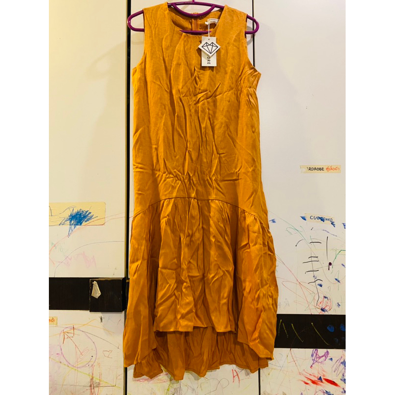 เดรสแขนกุกสีส้ม ป้าย HOFSTORE