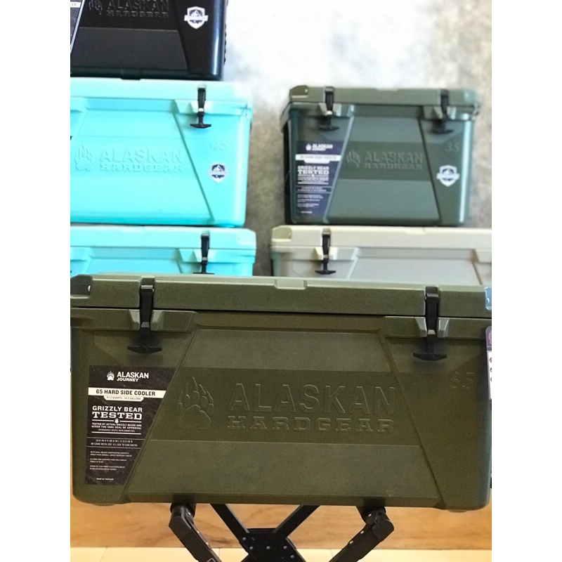 กระติกเก็บความเย็น IRON 65l