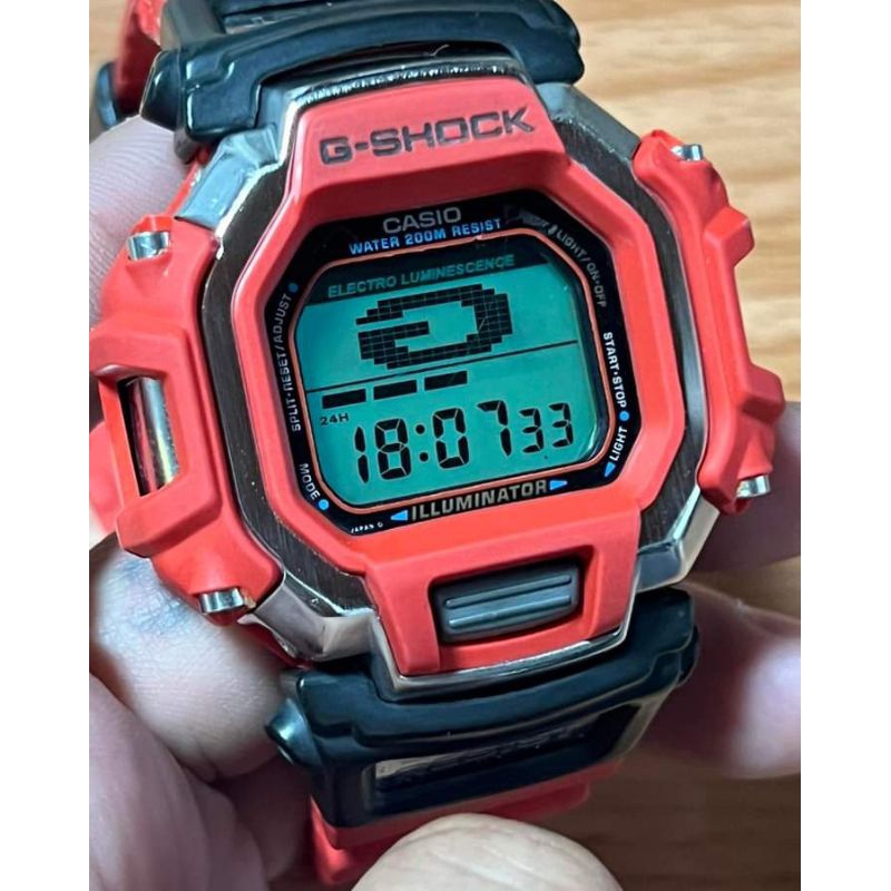 นาฬิกา G-Shock DW8140(กันดั้ม2)มือสอง