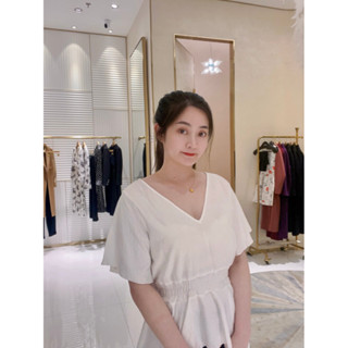 พร้อมส่ง COD 👗เดรสไม่สม่ําเสมอ ท็อปส์ซู แขนสั้น คอวี ขาว แฟชั่นเกาหลีด้านหน้าสั้นและหลังยาว ไม่ซ้ำคำ ไม่เหมือนใคร 🌟