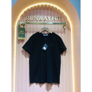 🔥new 🔥Runways hit collection Prada 2023 t shirts ผ้า cotton