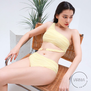 Chompoo 2 pieces swimwear - ชุดว่ายน้ำ