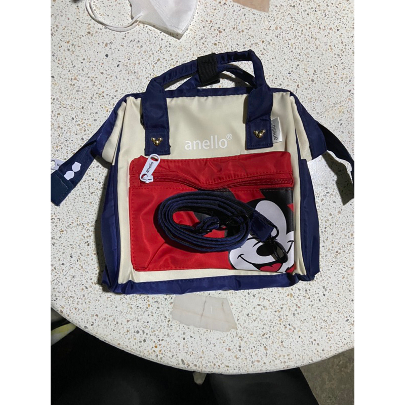 กระเป๋าสะพายข้าง Anello micky mouse มือ1 ไม่เคยใช้งาน
