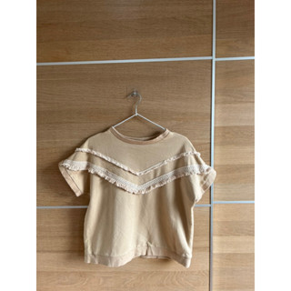 Lawrys farm x cotton x size M สีเบจน่ารัก ไม่ตำหนิ อก 40  ยาว 21 • Code : 142(2)