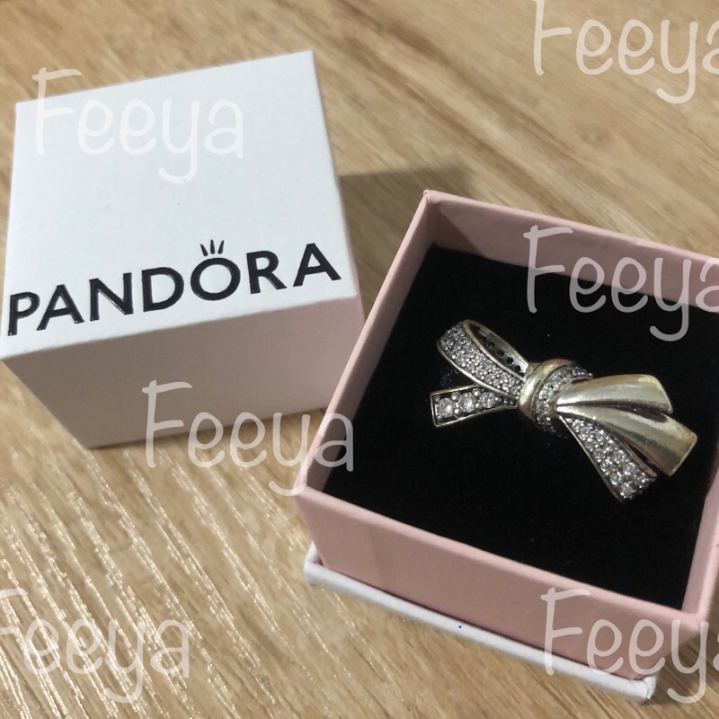 🔥พร้อมส่ง🔥 Pandora (แพนโดร่า) ของแท้100% จากshop - Brilliant Bow Charm with clear cubic zircom