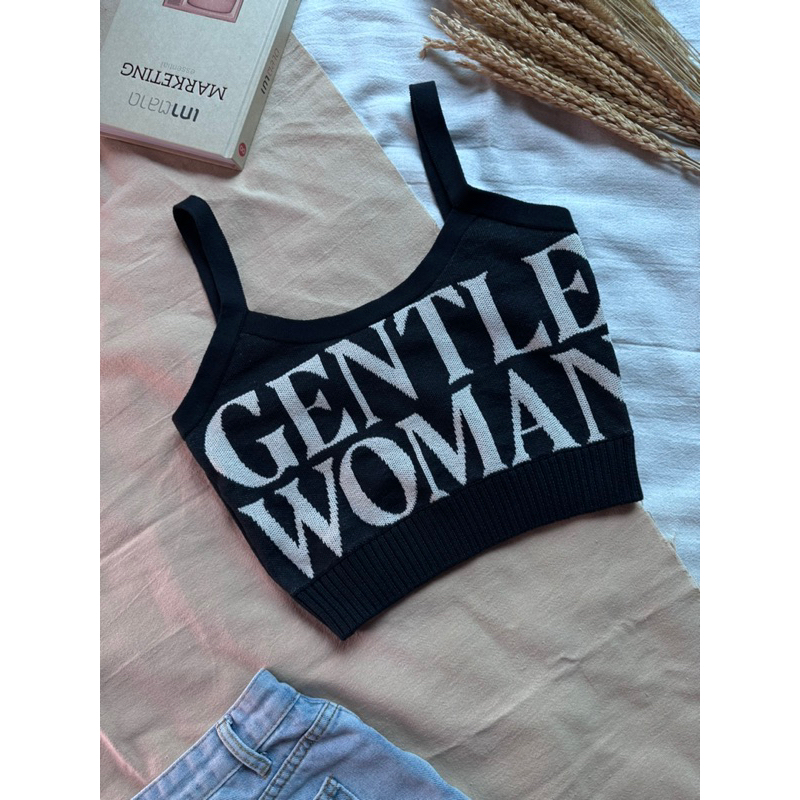 เสื้อครอปสายเดี่ยวgentlewoman