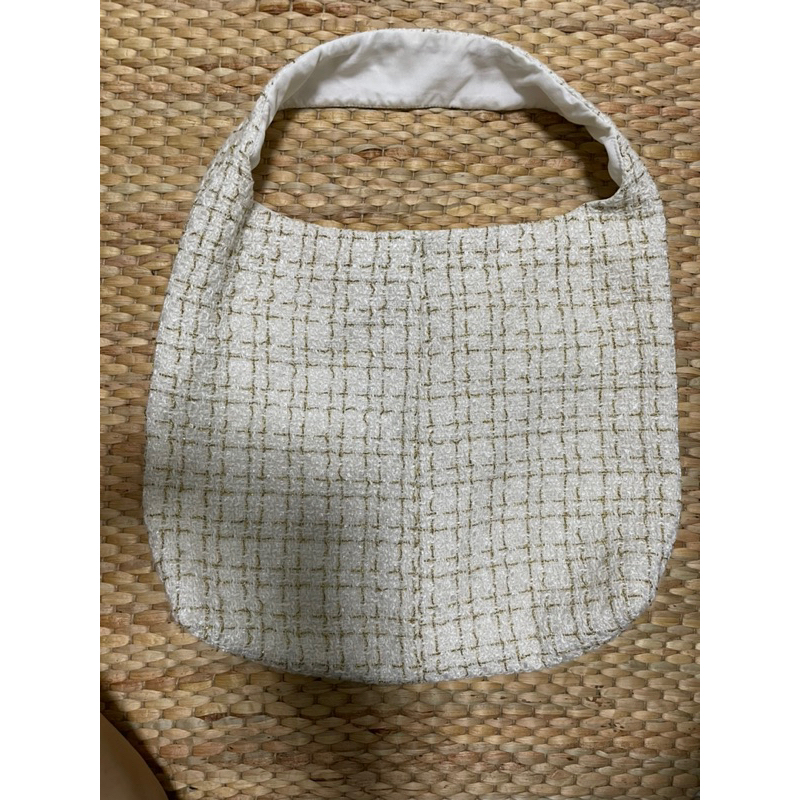 กระเป๋าผ้าแบรนด์Wyllaไม่ทีตำหนิ