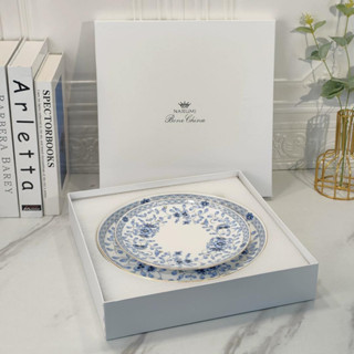 Narumis Milano Blue and White Bone Porcelain Dessert Plate, Flat Disc, 2-Piece Set, Japan