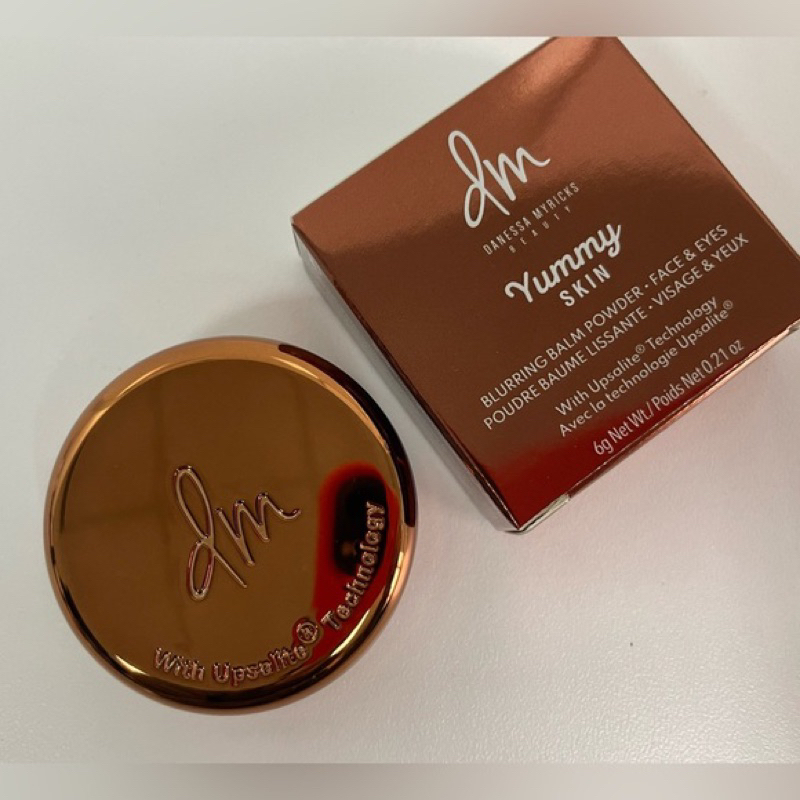 พร้อมส่ง Danessa Myricks Beauty Yummy Skin Blurring Balm Powder 6g สี Universal แท้100%