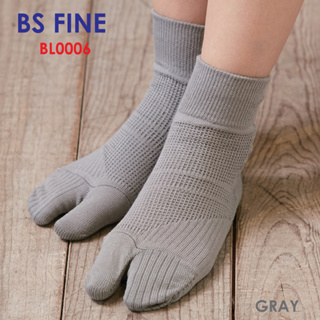 ถุงเท้าป้องกันนิ้วเท้างอ เหมาะสำหรับคนที่นิ้วเท้างอ สวมใส่สะดวกสบาย BSFINE BL0015 จากประเทศญี่ปุ่น