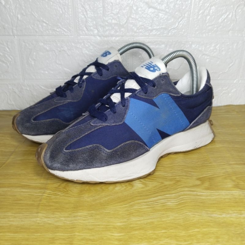 New Balance 327 (รองเท้ามือสองแบรนด์แท้)
