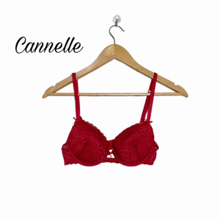 Cannelle Bra  เสื้อชั้นในลูกไม้สีแดงของใหม่ Sexy  สายปรับได้ มีฟองน้ำดันทรง ด้านหลัง 3 ตะขอ 80B ตัวสุดท้าย