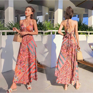 Maxi Dress พร้อมส่ง เดรสสายเดี่ยวลายโบฮีเมียน โทนสีชมพู ผูกโบว์ด้านหลัง ใส่เที่ยวทะเล เดรสกระโปรง งานป้าย